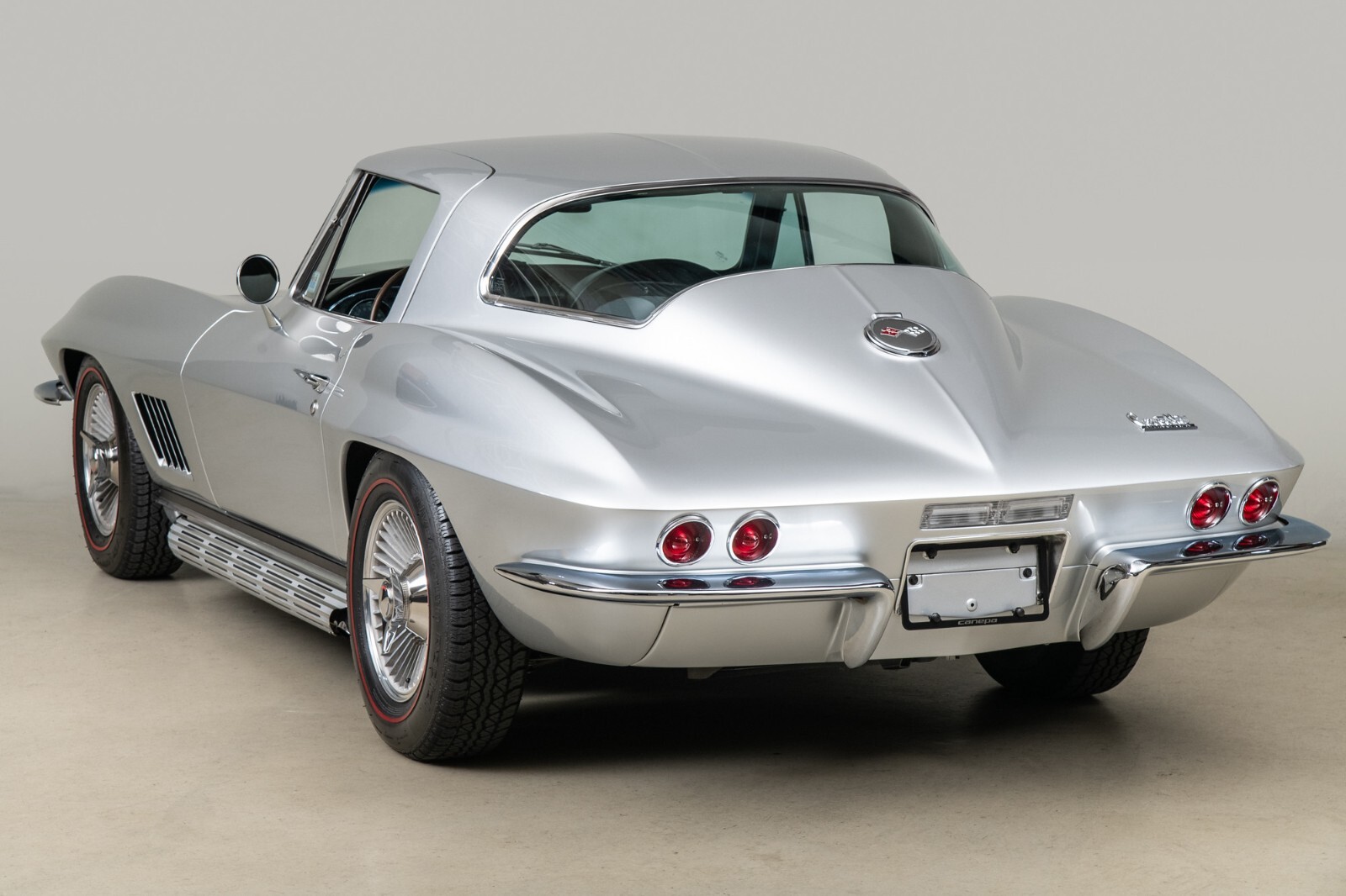 Chevrolet-Corvette-1967-Coupe-4