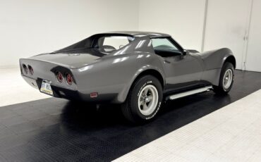 Chevrolet-Corvette-1968-Coupe-5