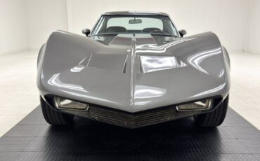 Chevrolet-Corvette-1968-Coupe-8
