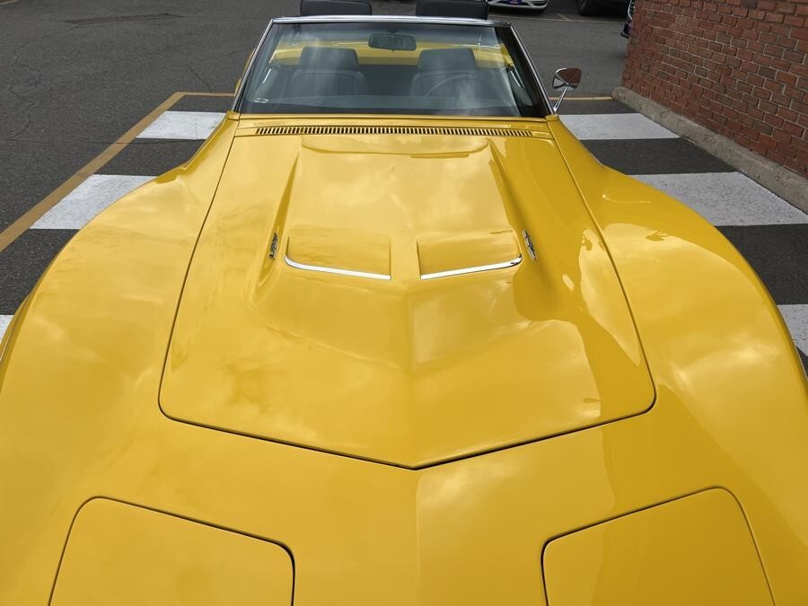 Chevrolet-Corvette-1969-Convertible-17