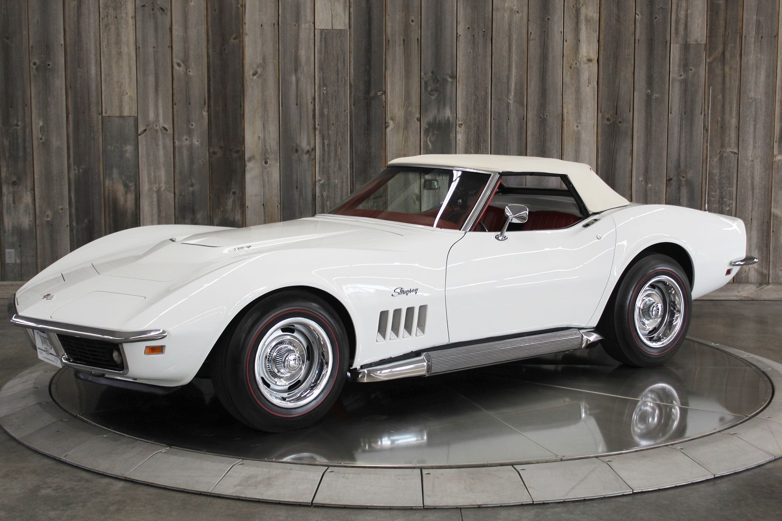 Chevrolet-Corvette-1969-L36-1