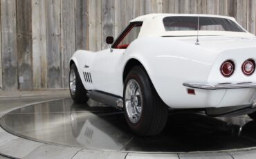 Chevrolet-Corvette-1969-L36-11
