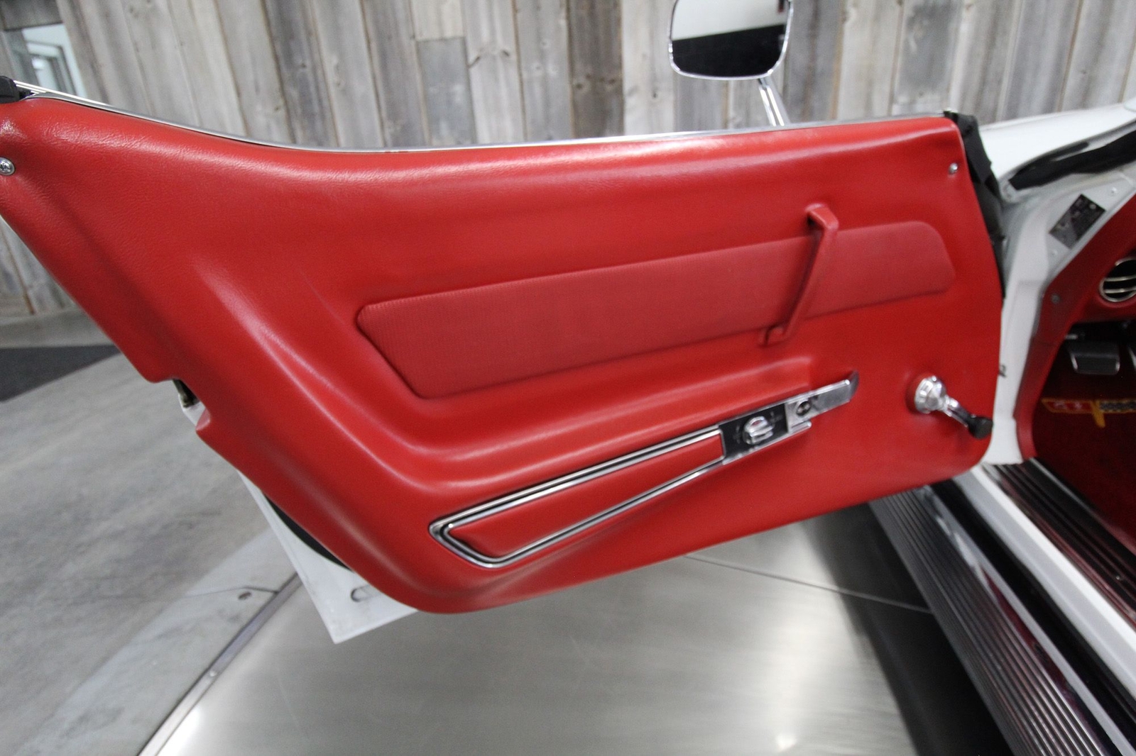 Chevrolet-Corvette-1969-L36-24