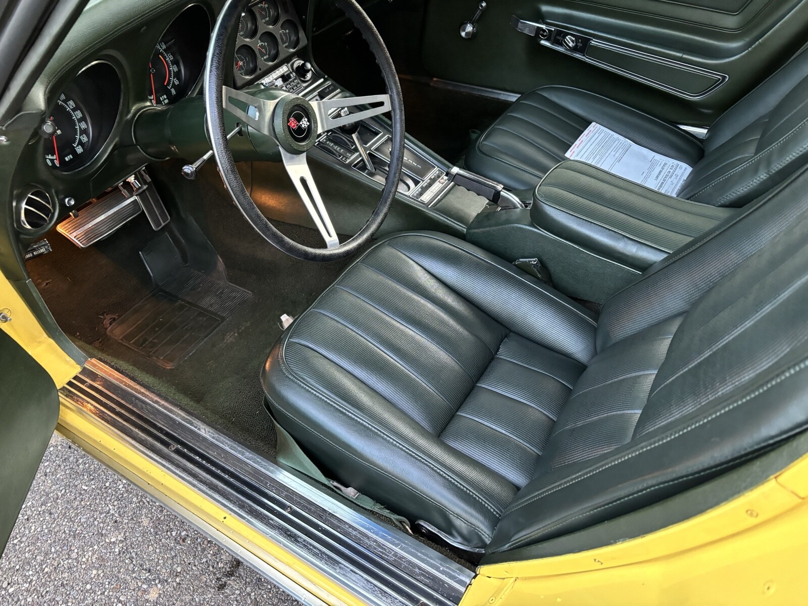 Chevrolet-Corvette-1970-Coupe-22