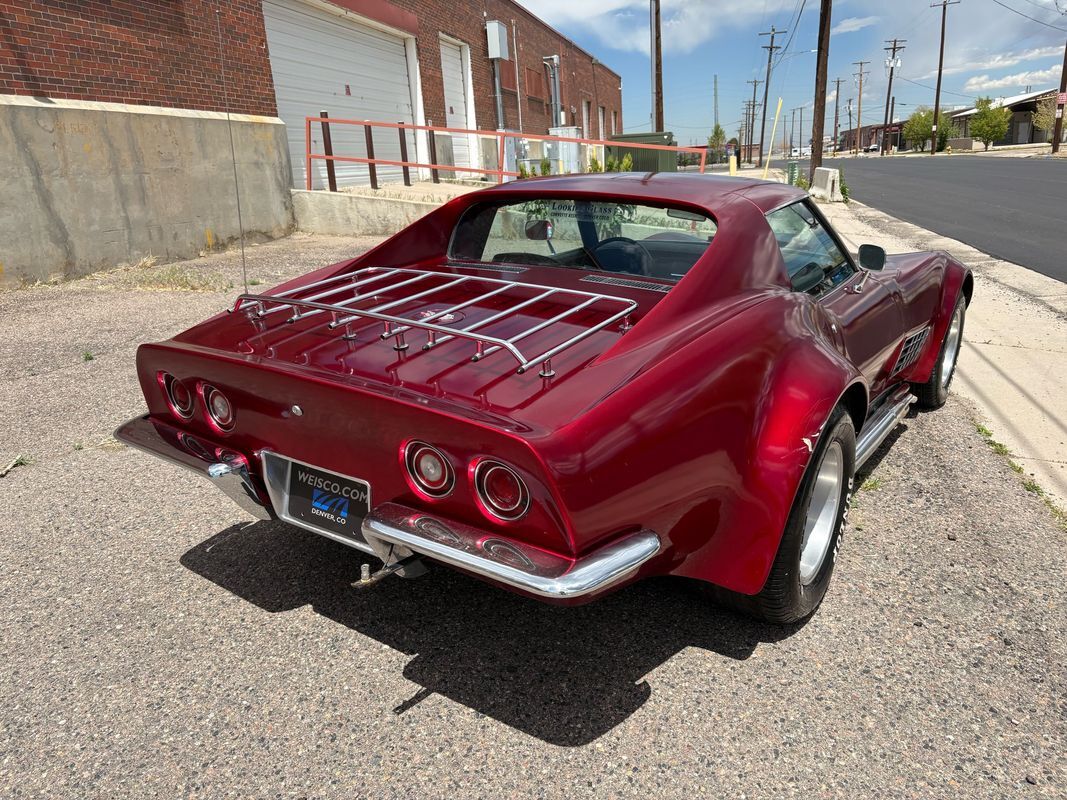 Chevrolet-Corvette-1971-16