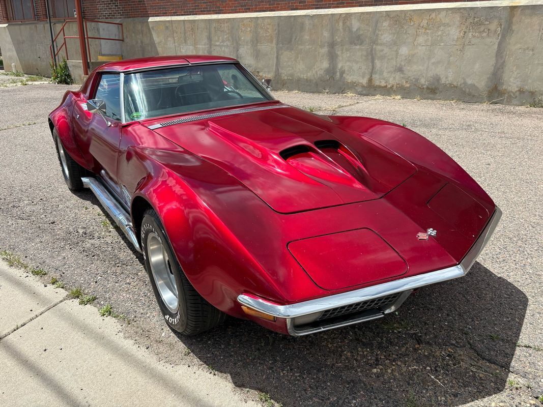 Chevrolet-Corvette-1971-23
