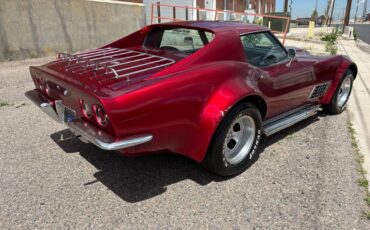 Chevrolet-Corvette-1971-25