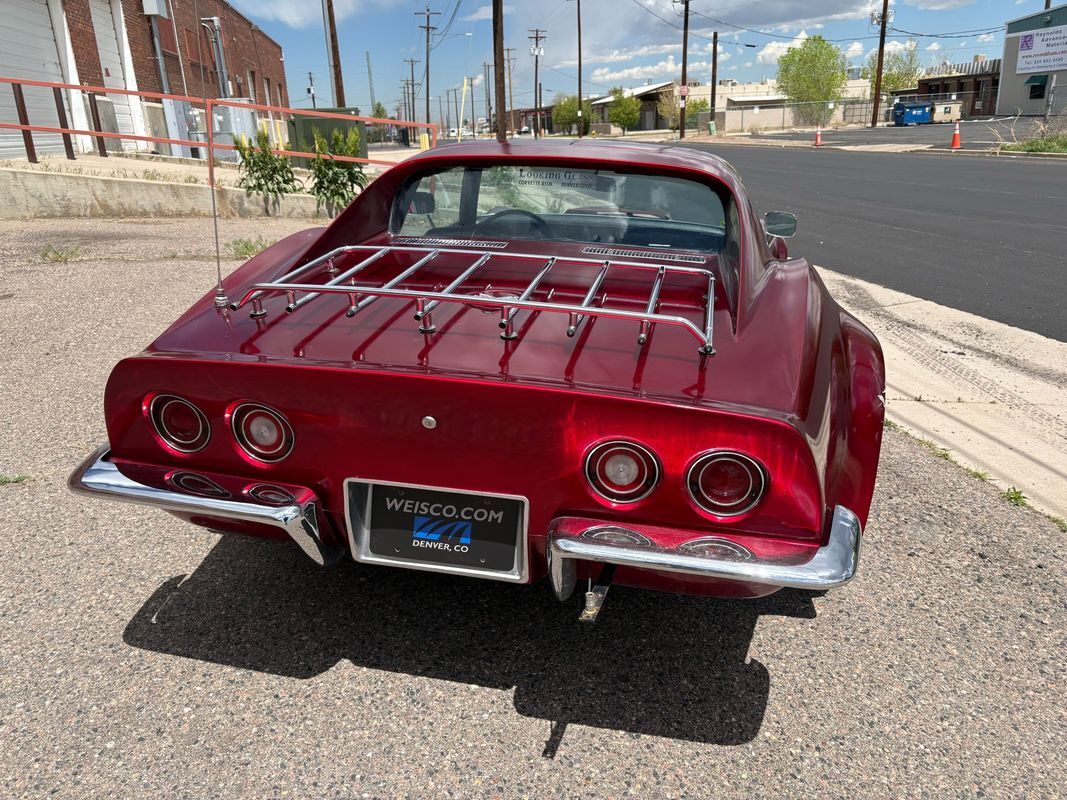 Chevrolet-Corvette-1971-26