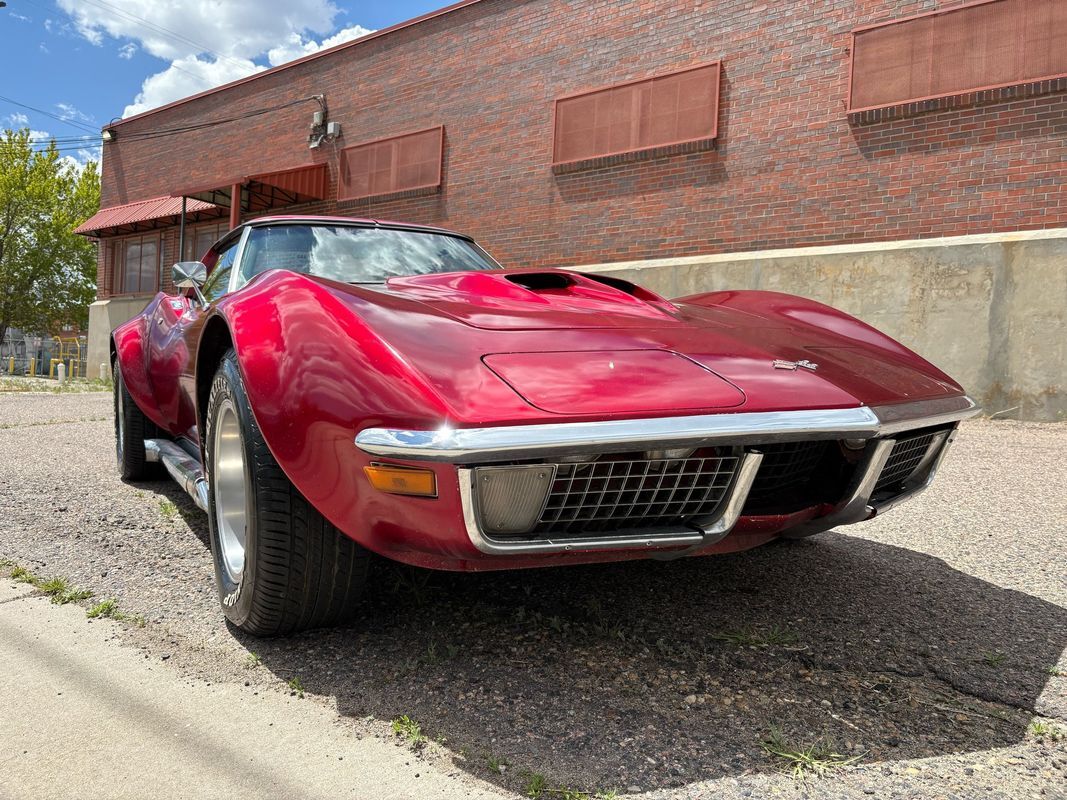 Chevrolet-Corvette-1971-29