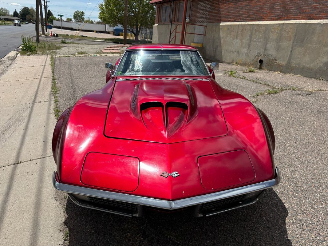 Chevrolet-Corvette-1971-32