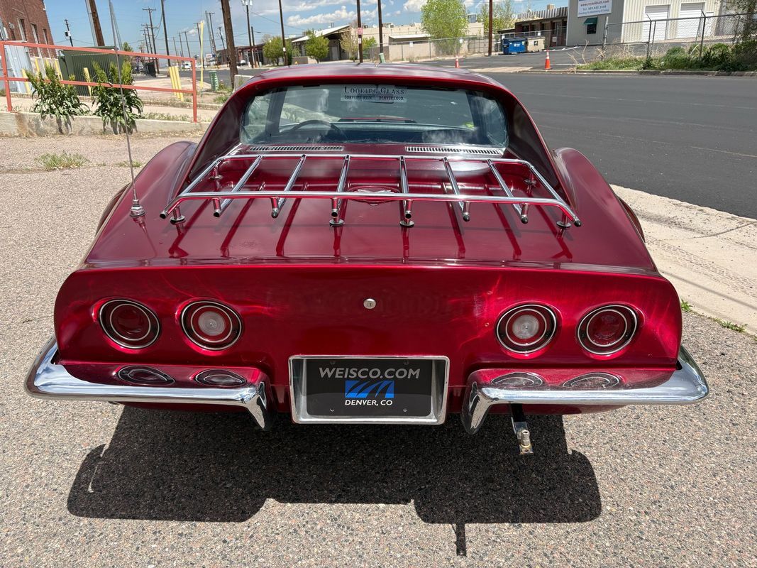Chevrolet-Corvette-1971-5