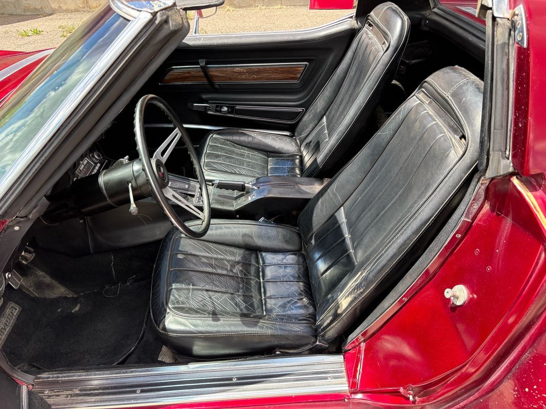Chevrolet-Corvette-1971-7