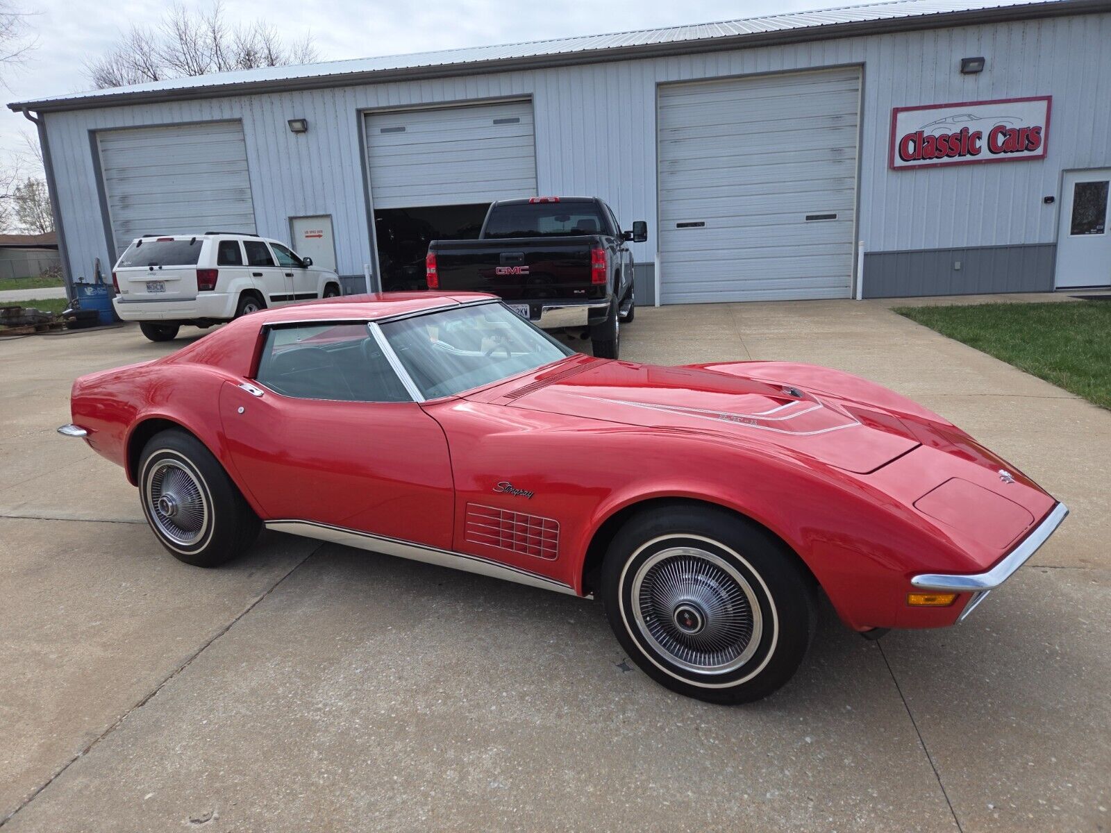 Chevrolet-Corvette-1971-Coupe-12