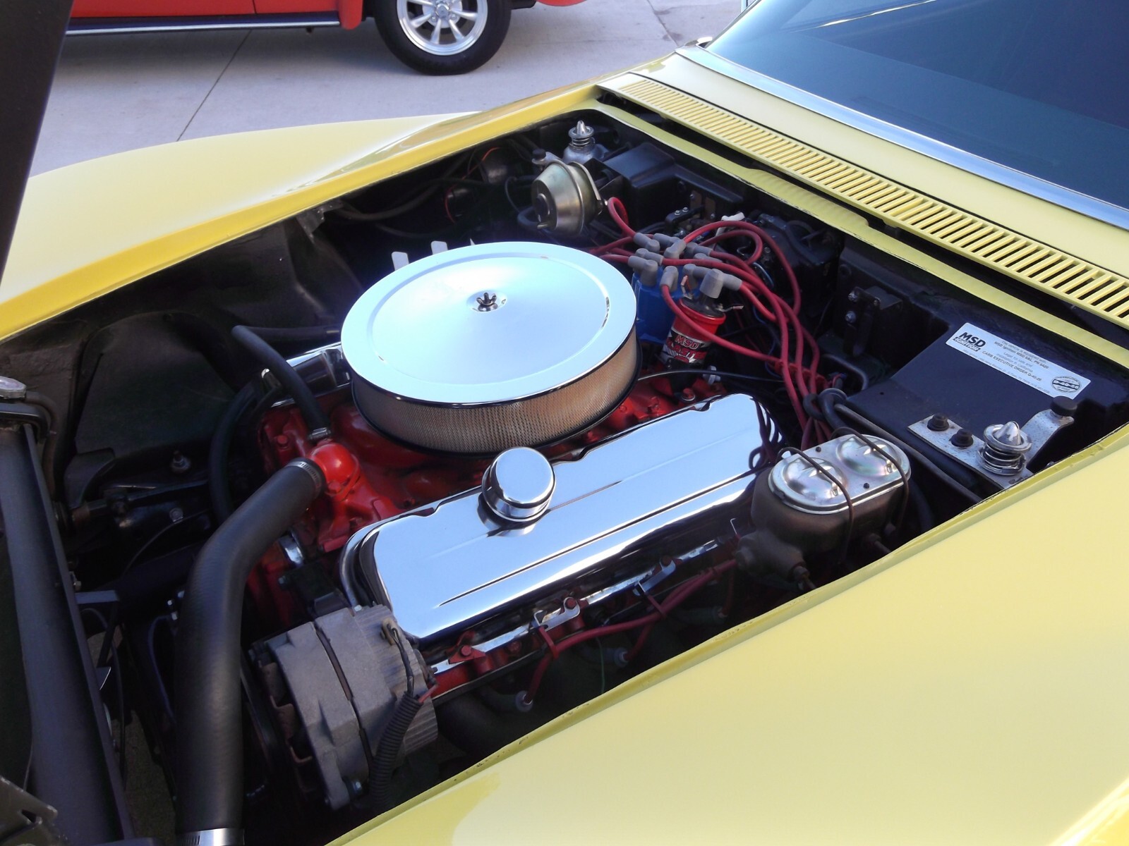 Chevrolet-Corvette-1971-Coupe-12