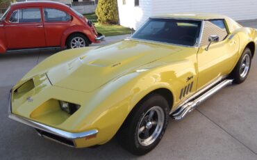 Chevrolet-Corvette-1971-Coupe