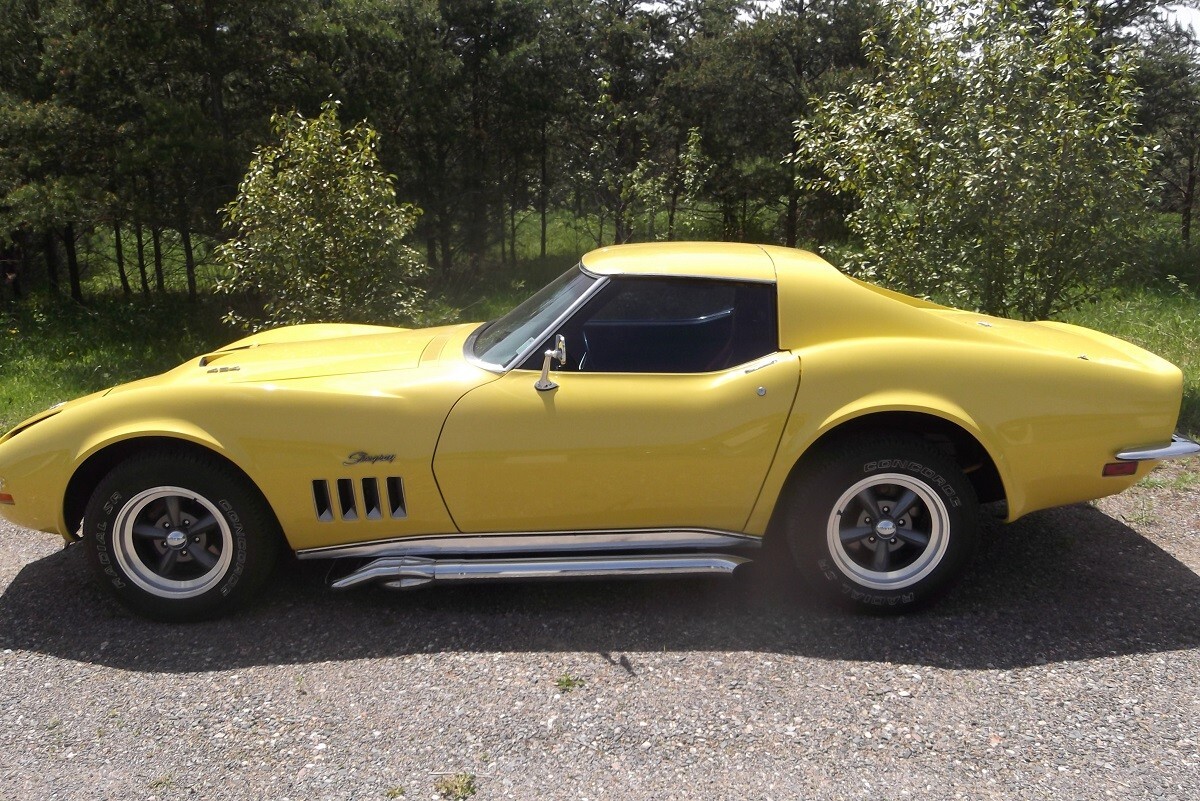 Chevrolet-Corvette-1971-Coupe-6
