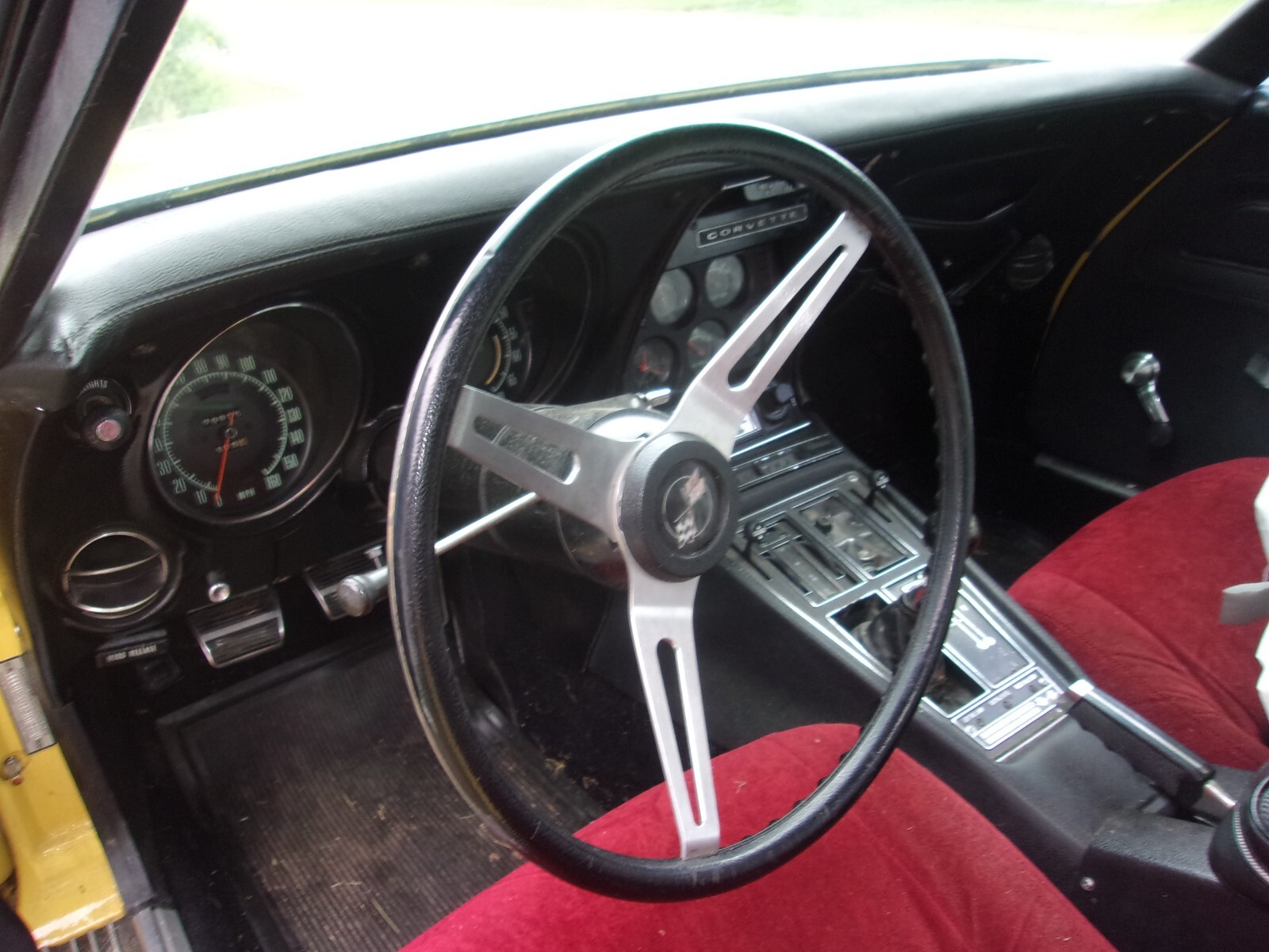 Chevrolet-Corvette-1971-Coupe-7