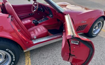 Chevrolet-Corvette-1972-Convertible-12