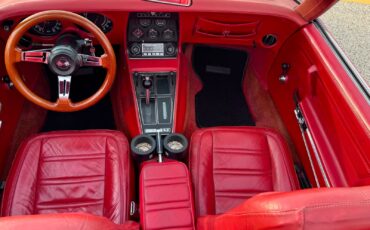 Chevrolet-Corvette-1972-Convertible-15