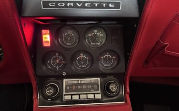 Chevrolet-Corvette-1972-Convertible-18