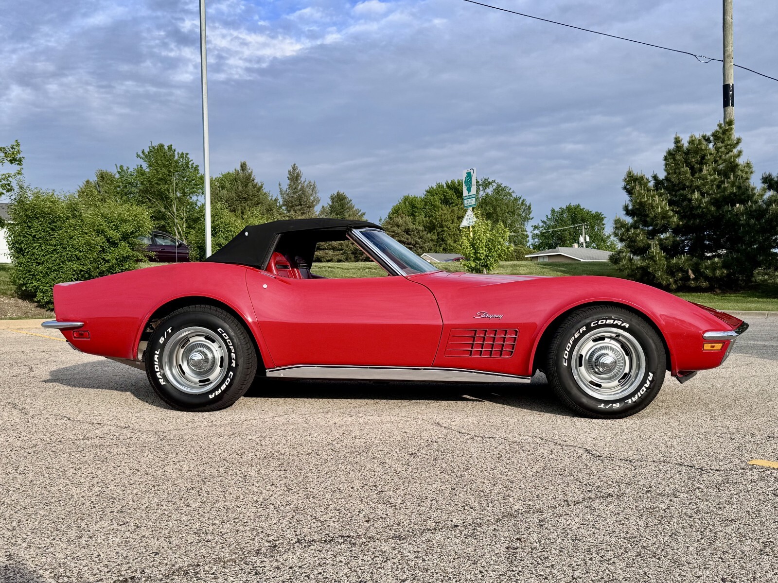 Chevrolet-Corvette-1972-Convertible-2