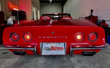 Chevrolet-Corvette-1972-Convertible-37