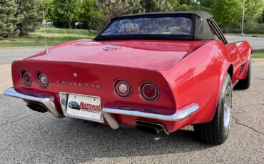 Chevrolet-Corvette-1972-Convertible-8