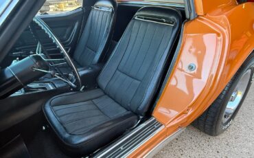 Chevrolet-Corvette-1972-Coupe-12