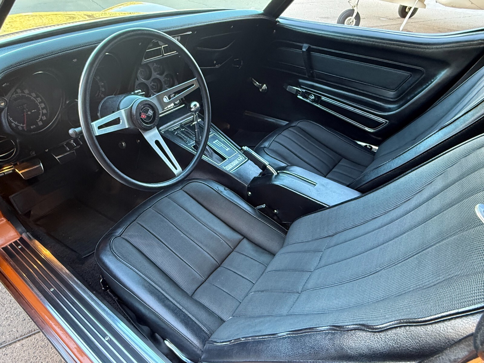 Chevrolet-Corvette-1972-Coupe-14