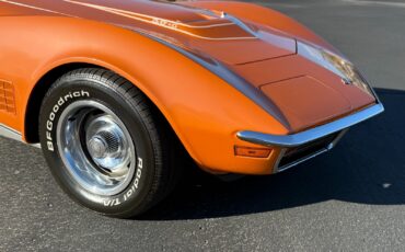 Chevrolet-Corvette-1972-Coupe-4