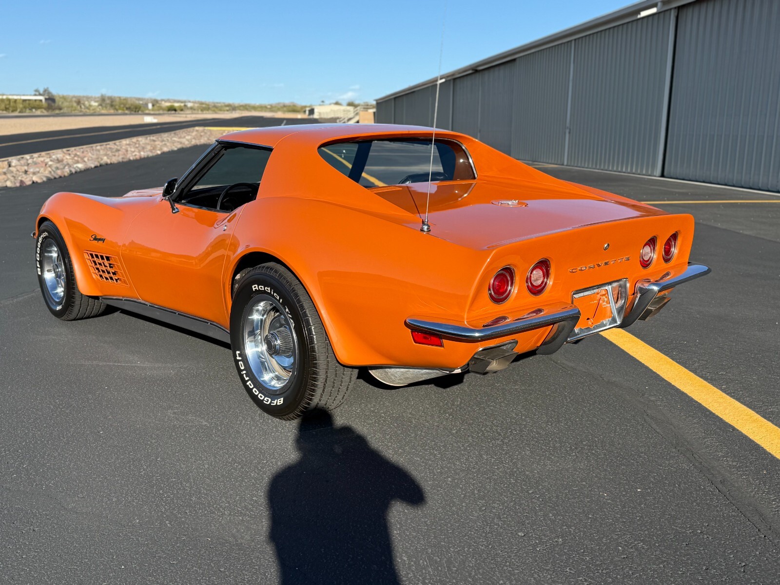Chevrolet-Corvette-1972-Coupe-8