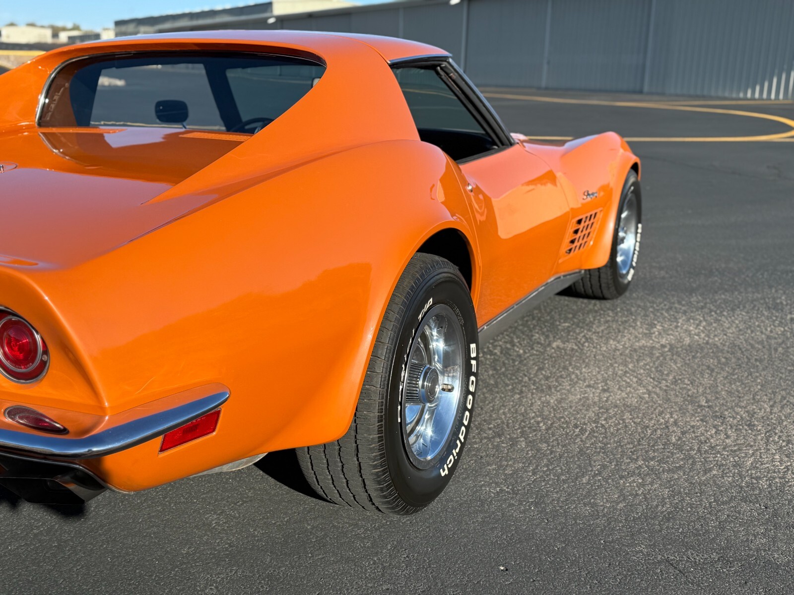 Chevrolet-Corvette-1972-Coupe-9