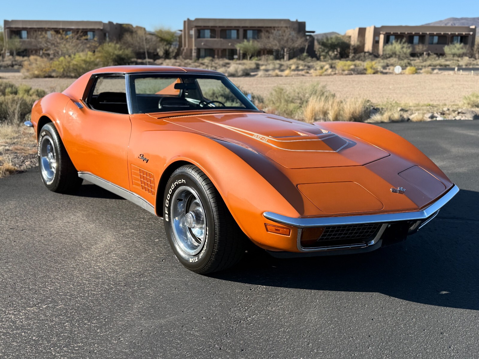 Chevrolet-Corvette-1972-Coupe