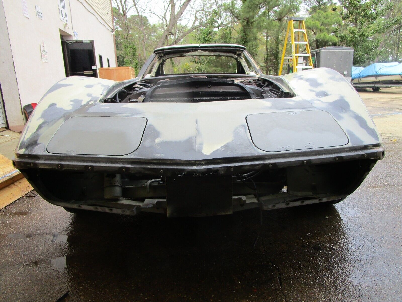 Chevrolet-Corvette-1972-T-TOP-COUPE-4