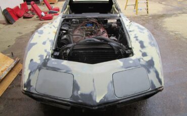 Chevrolet-Corvette-1972-T-TOP-COUPE-6