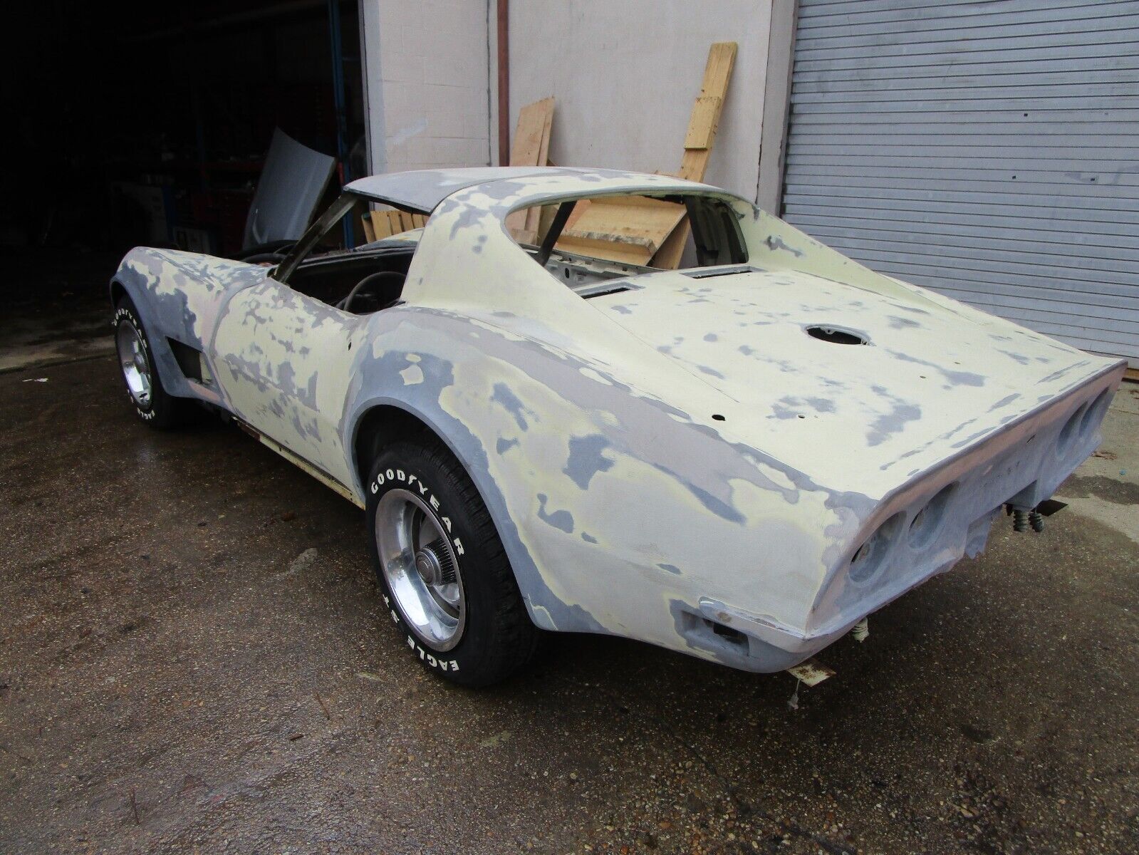 Chevrolet-Corvette-1972-T-TOP-COUPE-8
