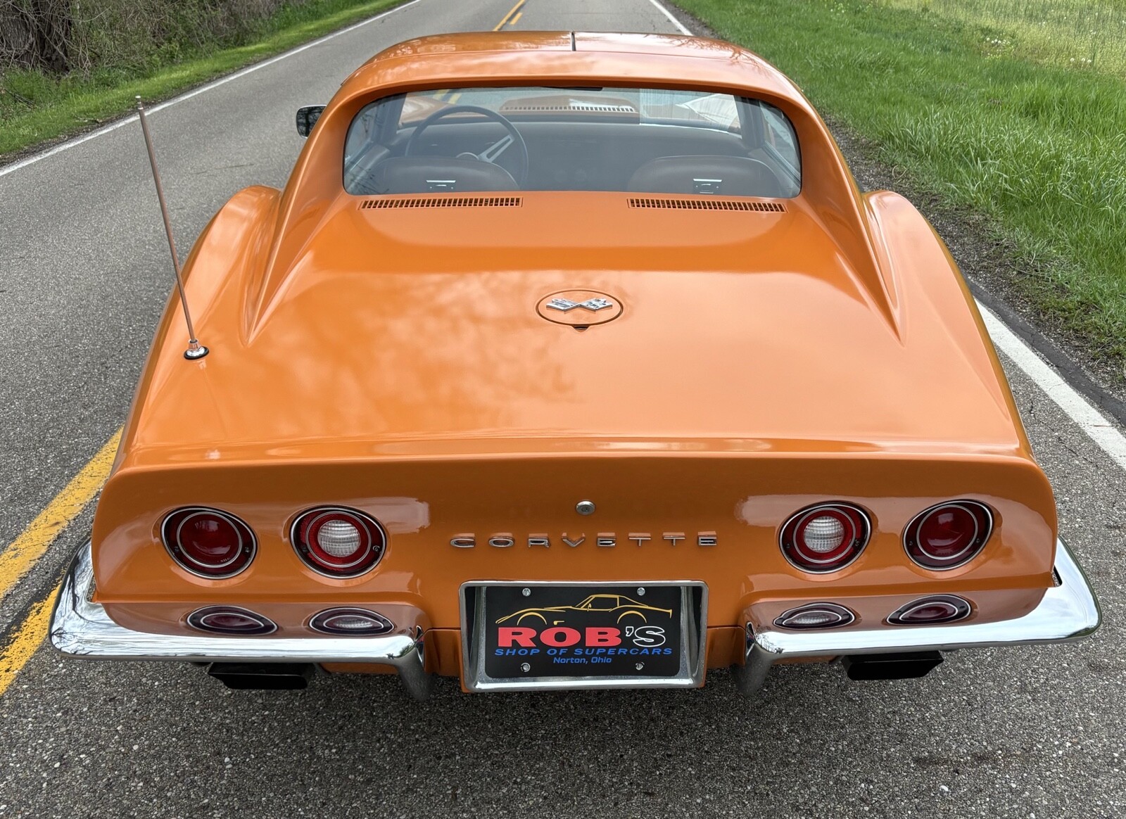 Chevrolet-Corvette-1973-11