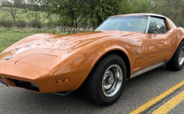 Chevrolet-Corvette-1973-15