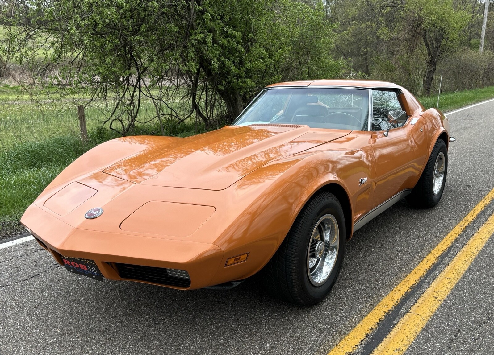 Chevrolet-Corvette-1973-3