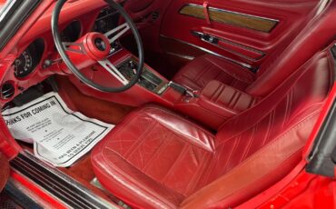 Chevrolet-Corvette-1974-14