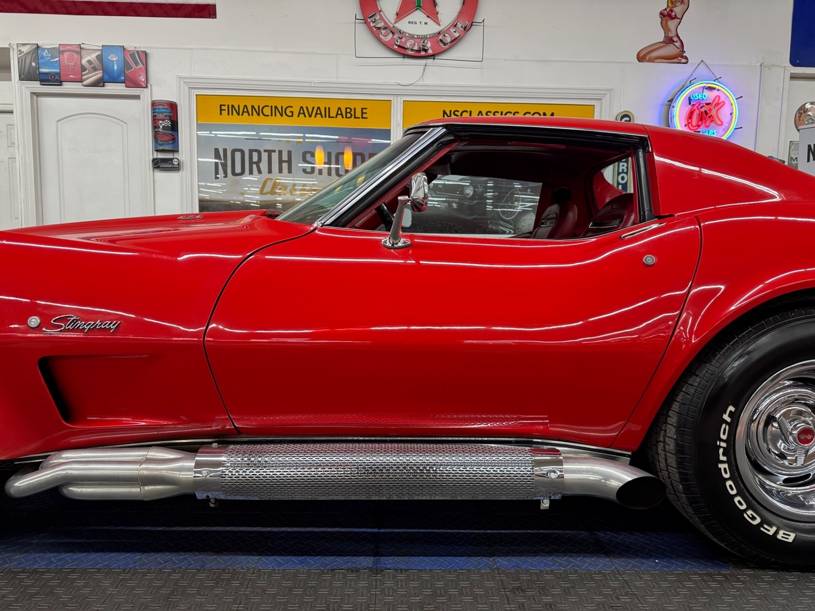 Chevrolet-Corvette-1974-22
