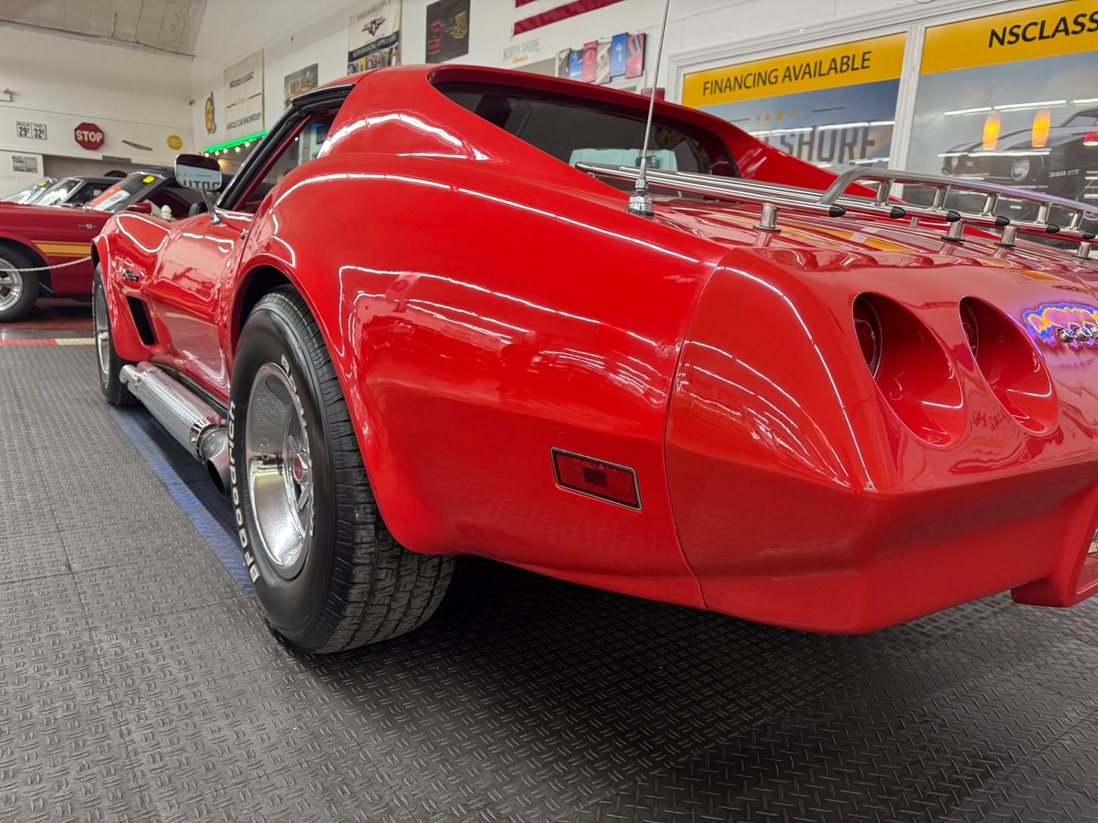 Chevrolet-Corvette-1974-24
