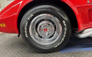 Chevrolet-Corvette-1974-26