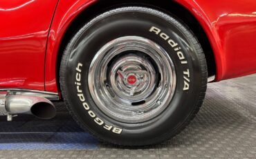 Chevrolet-Corvette-1974-27