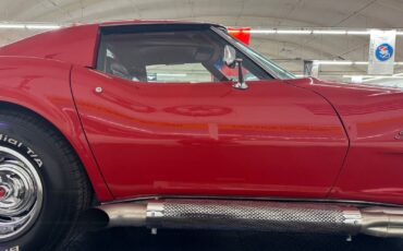 Chevrolet-Corvette-1974-29