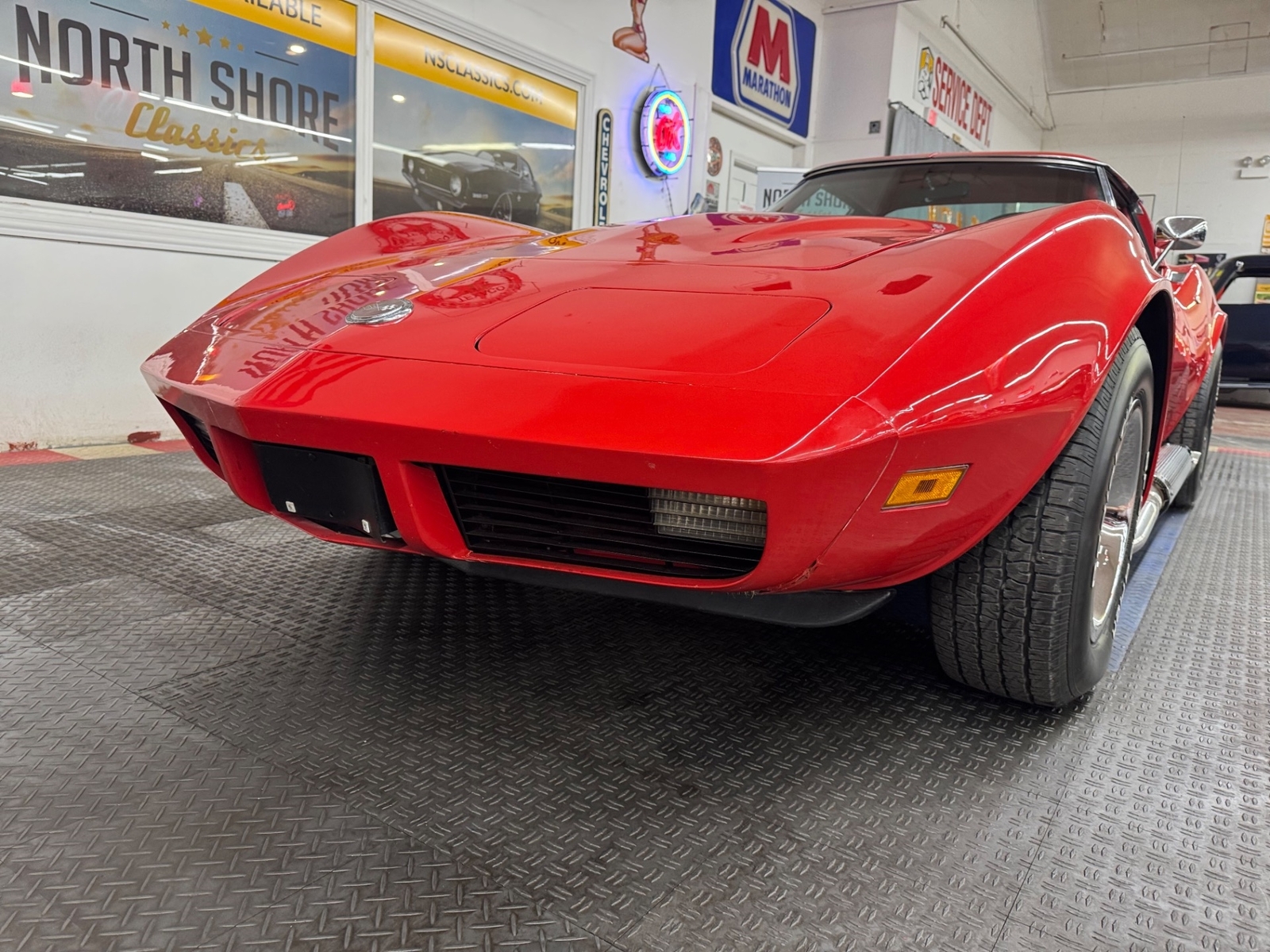 Chevrolet-Corvette-1974-9