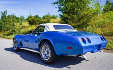 Chevrolet-Corvette-1974-Convertible-14