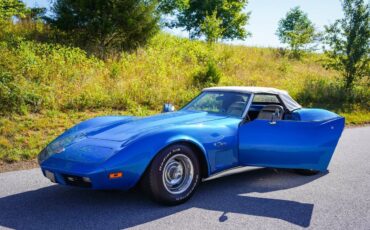 Chevrolet-Corvette-1974-Convertible-23