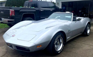 Chevrolet-Corvette-1974-Convertible