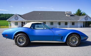 Chevrolet-Corvette-1974-Convertible-8
